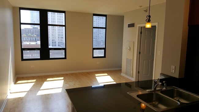 Photo - 1255 S State St Unit 1109