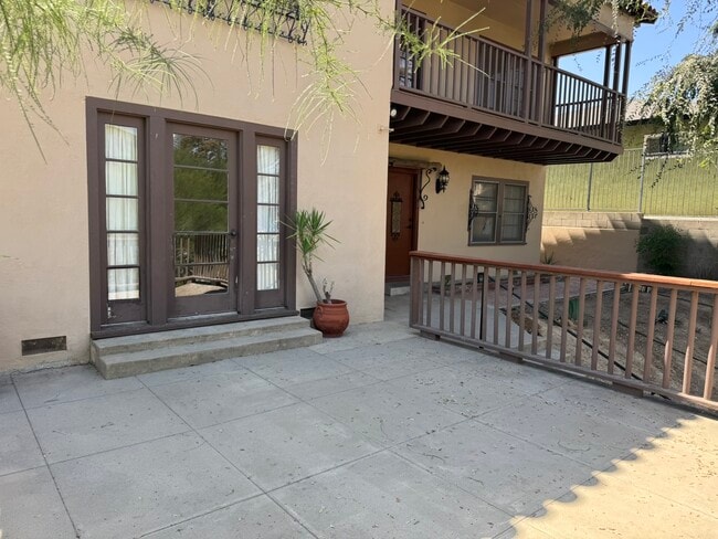 517 Magnolia Ave