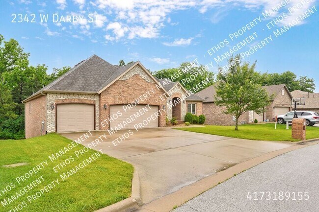 Photo - 2342 W Darby St