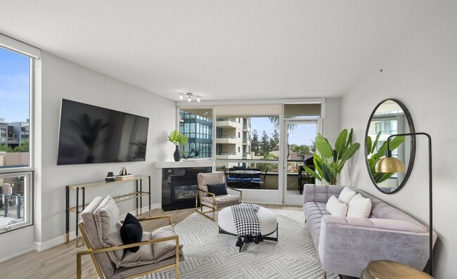 Photo - 555 Front St Condo Unit 555