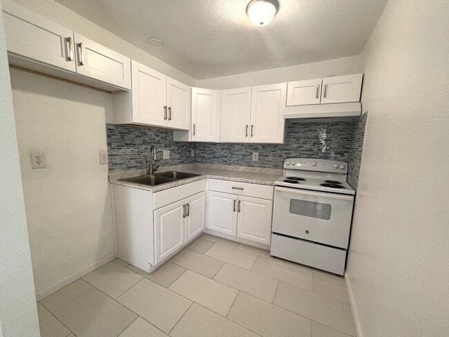 Photo - 15878 Edwin St Apartment Unit A