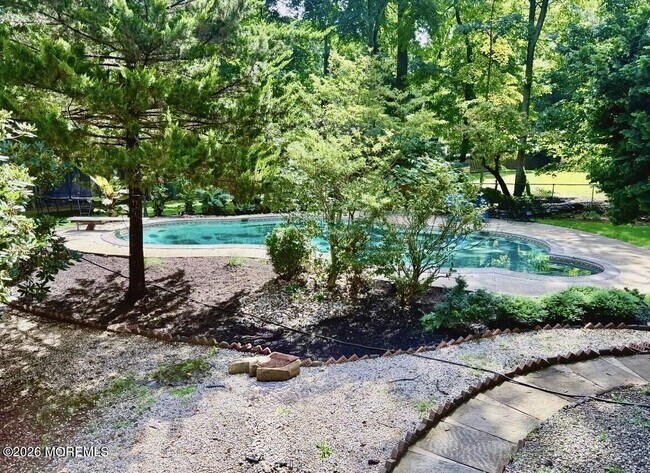 Photo - 18 Seven Oaks Dr