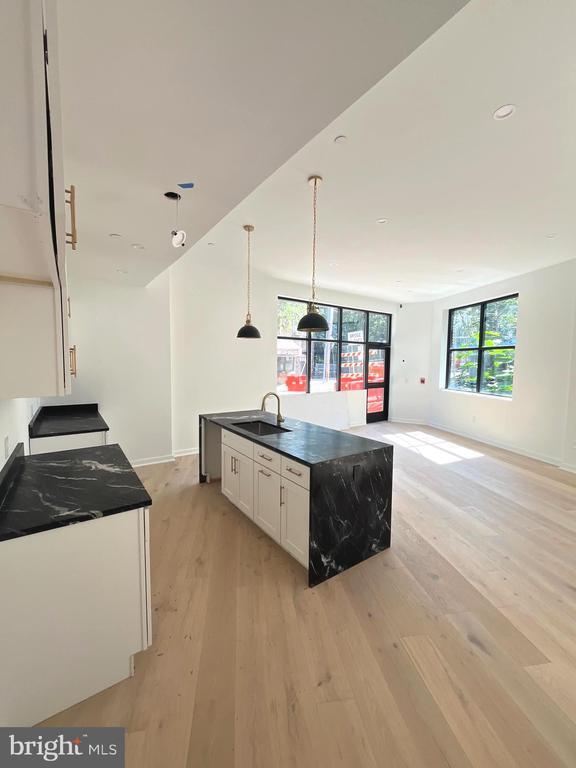 Photo - 36 N Narberth Ave Unidad 2-A