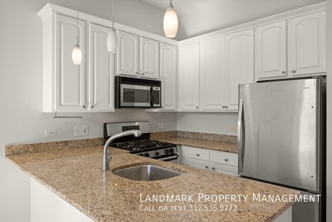 Photo - 1546 N Hudson Ave