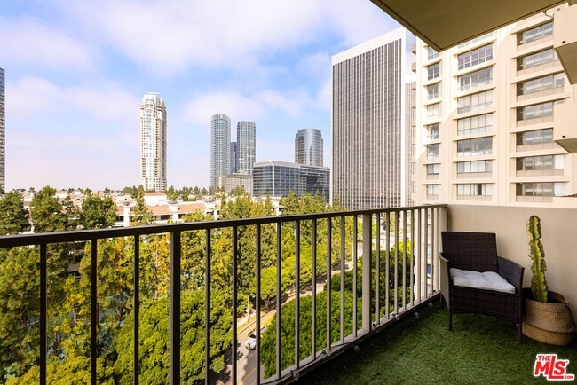 2170 Century Pk E Unit 1109