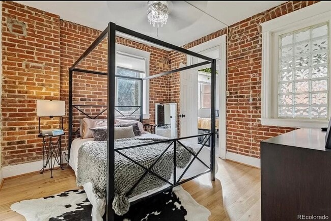 2124 E 17th Ave Unidad Sterling Park Condo Unit 7