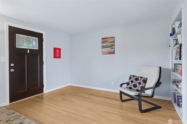 Photo - 839 SW 126th St