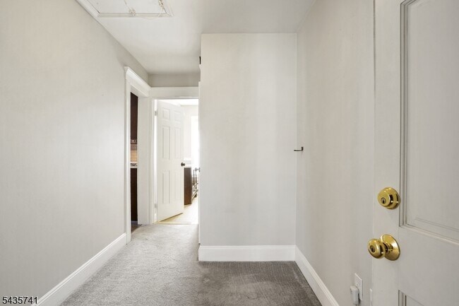 Photo - 42 N 21st St