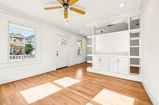 Photo - 1224 Waverly St