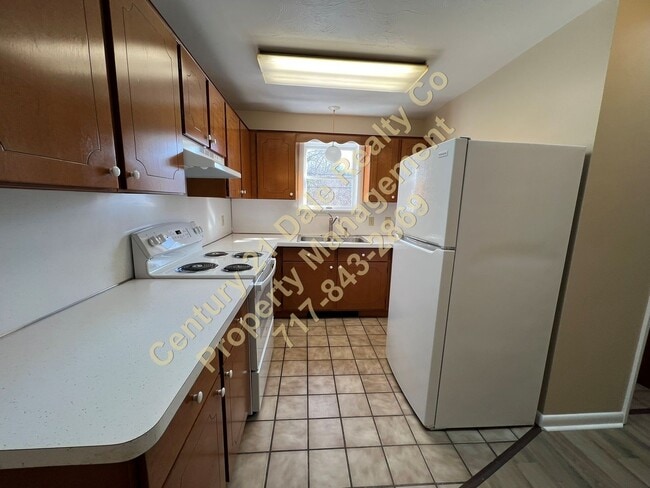 Photo - Beautiful 2 Bedroom Apartment on East Market Street Unit 3536 E. Market Street