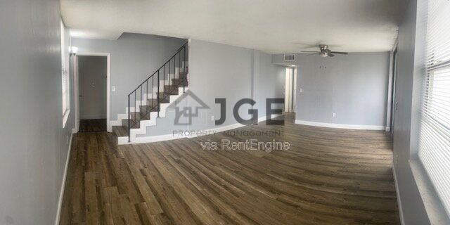 Building Photo - 1752 NW 55th Ave Unit 203