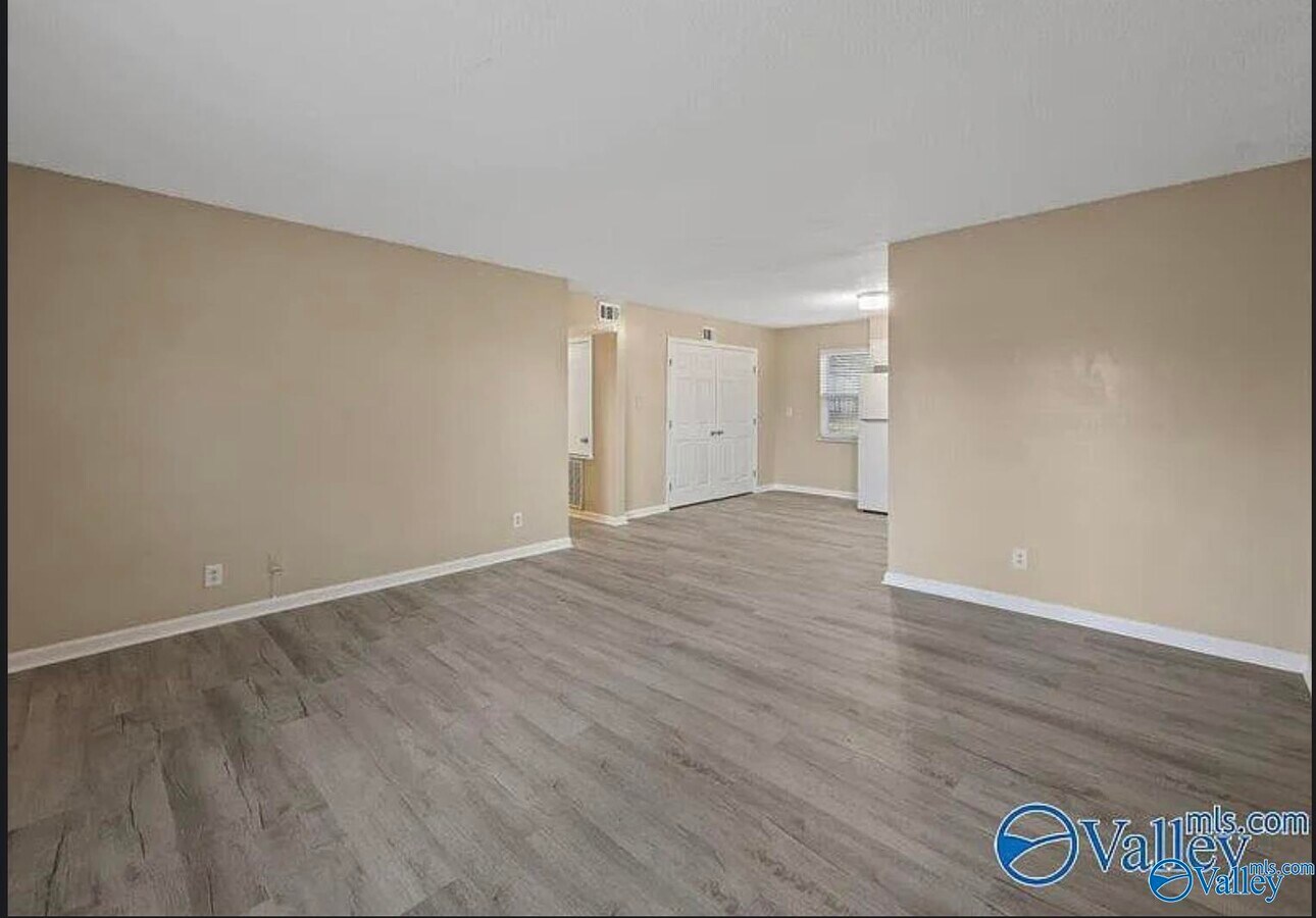 Photo - 3504 Penny St SW Unit B