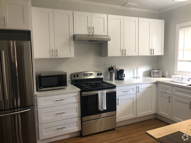Building Photo - 1722 Walnut St Rental