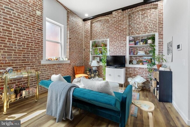 Photo - 2045 Trenton Ave Unit 201