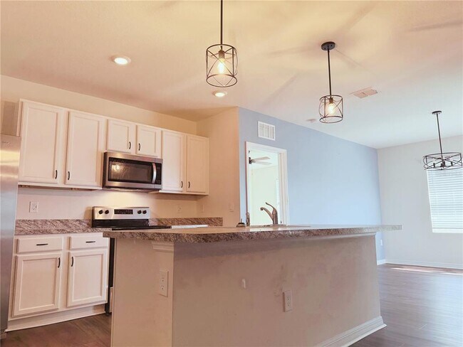 Photo - 910 Sun Burst Rd