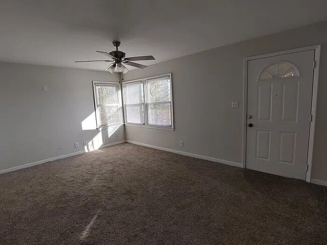 Photo - 1506 Kitch St