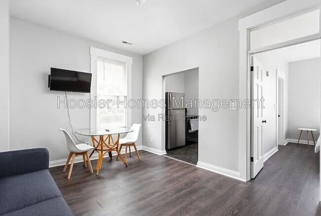 556 Fletcher Ave Unit B