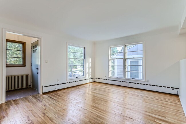 Photo - Modern 2 Bed/2 Bath Unit in Minneapolis! R...