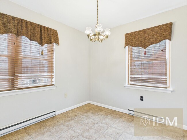 Photo - 45 S Main St Unit Apt 2