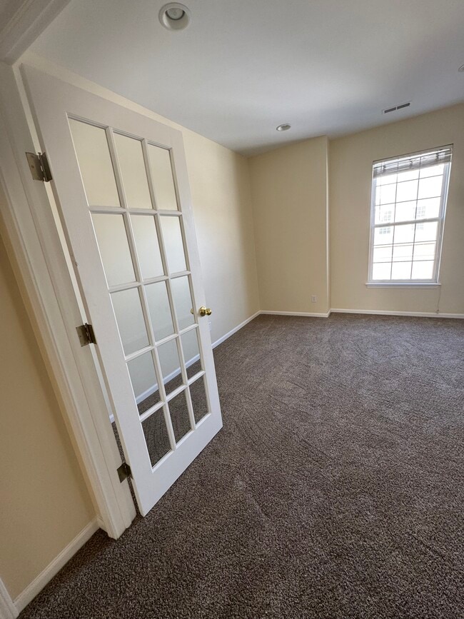 Photo - 1220 Alameda Blvd