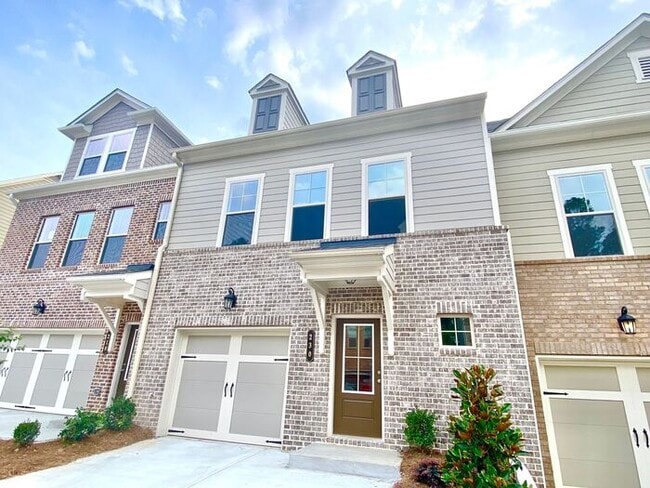 Photo - 230 Mahone Dr
