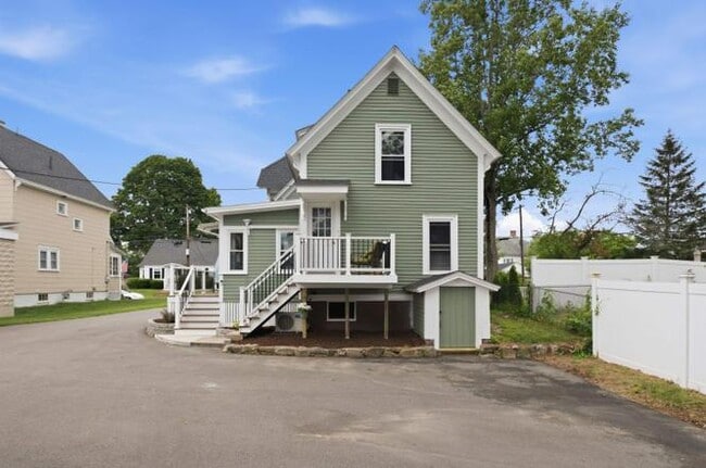 3 Princeton St Unit B