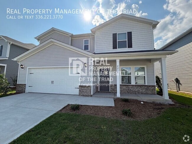 Building Photo - 2215 Cherry Crk Rd Rental