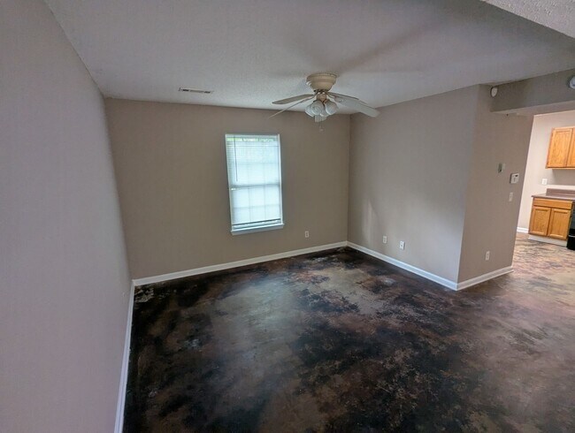 Photo - 601 18th St Unidad C