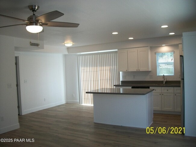 Photo - 5270 Diamond Dr Unit B