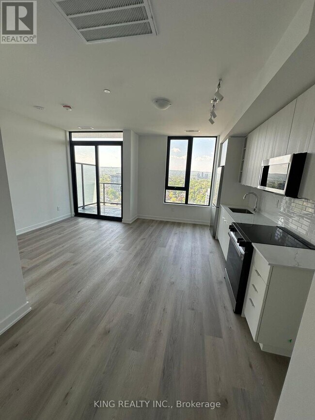 Photo - 2075 Lakeshore Rd. Unit 2202