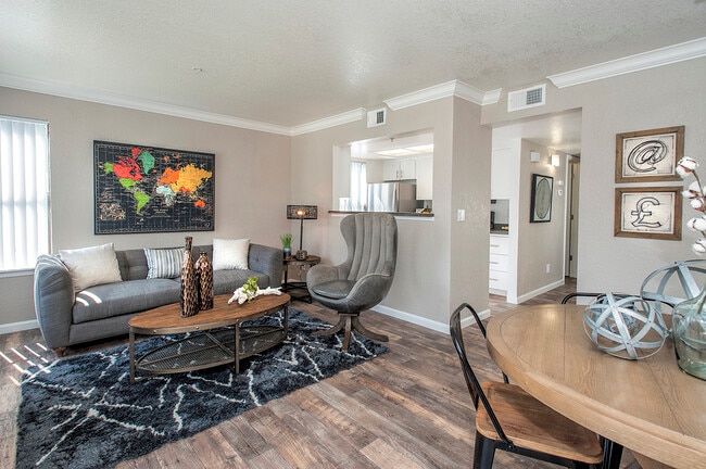 Building Photo - Sandpiper Village Apartment Homes