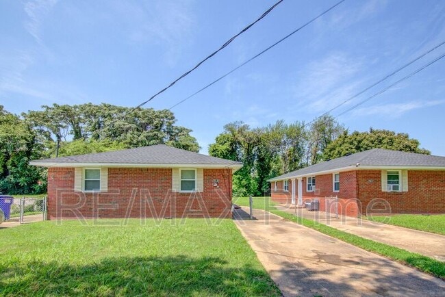 Photo - 7919 Thompson Rd Unit #A