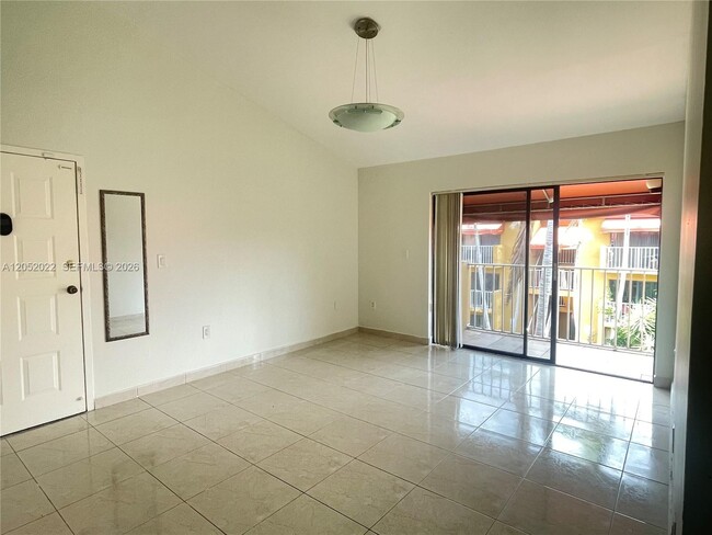 Photo - 15610 SW 80th St Unit J-304