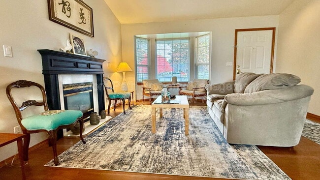 Photo - 1902 W Hampson Ave