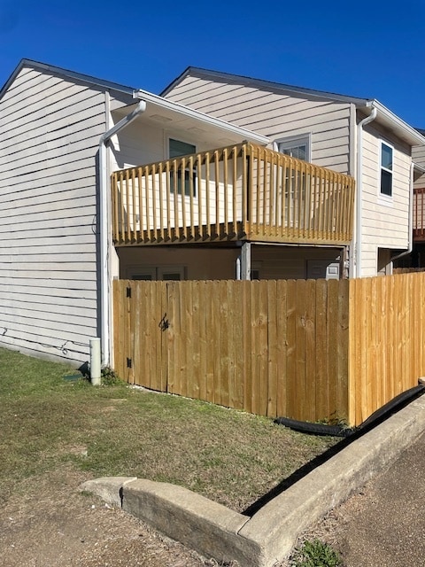 Building Photo - 1026 Windrose Dr