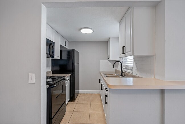 1 cama y 1 baño Reno - Avina North