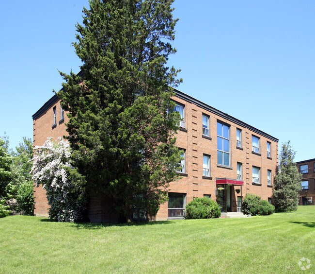 Photo - 14,18,22,26 Engelhart Crescent
