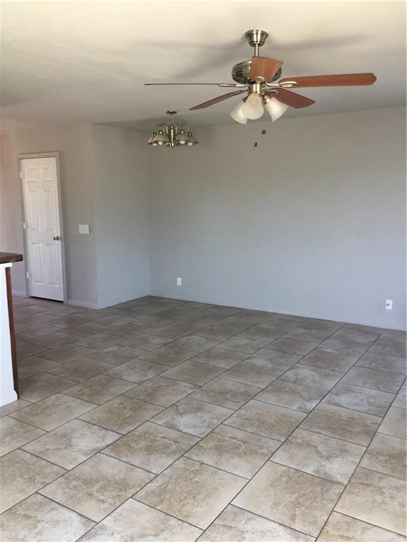 Photo - 1036 Drover's Cove