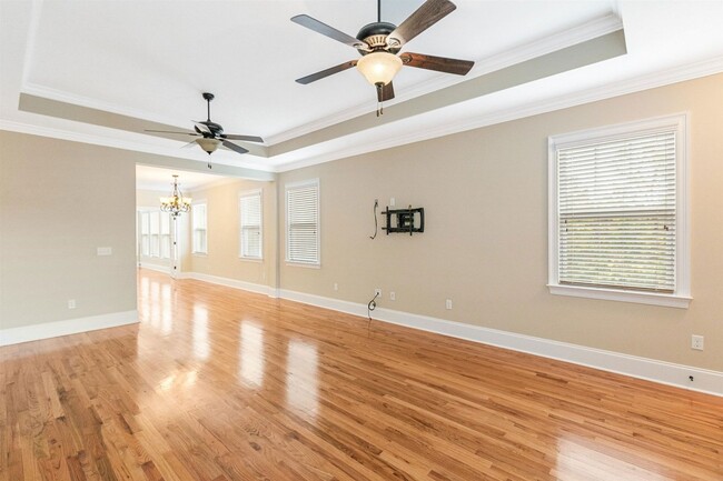 Photo - 3026 Adiron Way