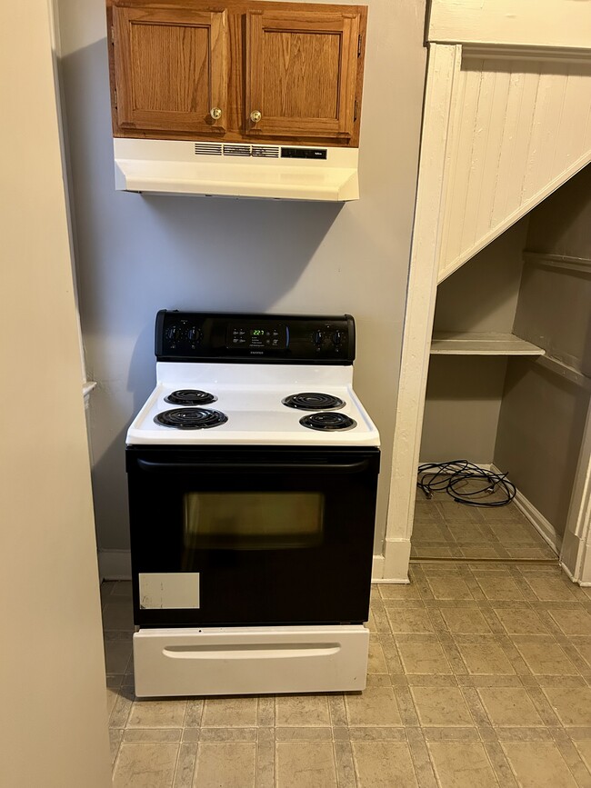 Photo - 123 E Burnett Ave Unit 1