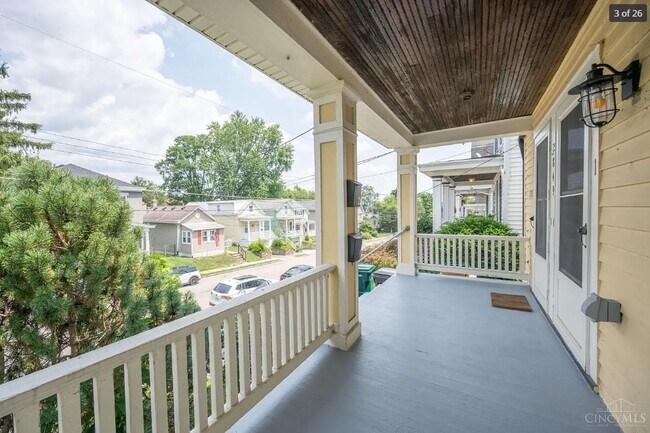 Photo - 2849 Minto Ave Unit 1