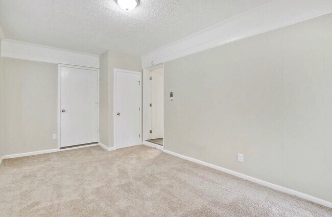 Photo - 4596 Sahara Dr SW