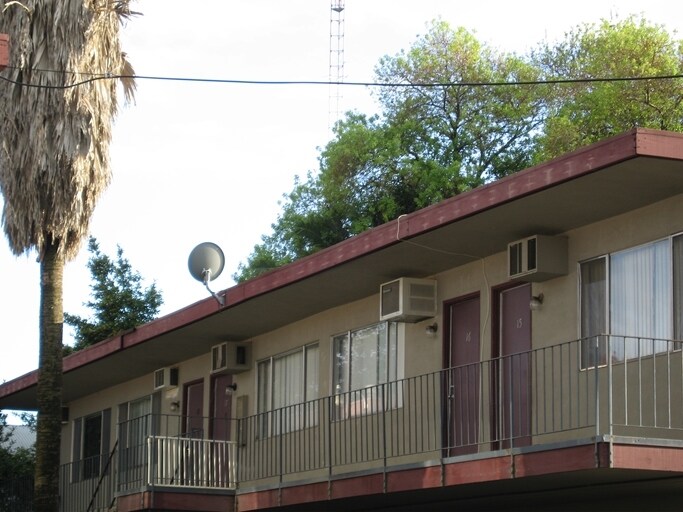 Photo - Park Street Apartments