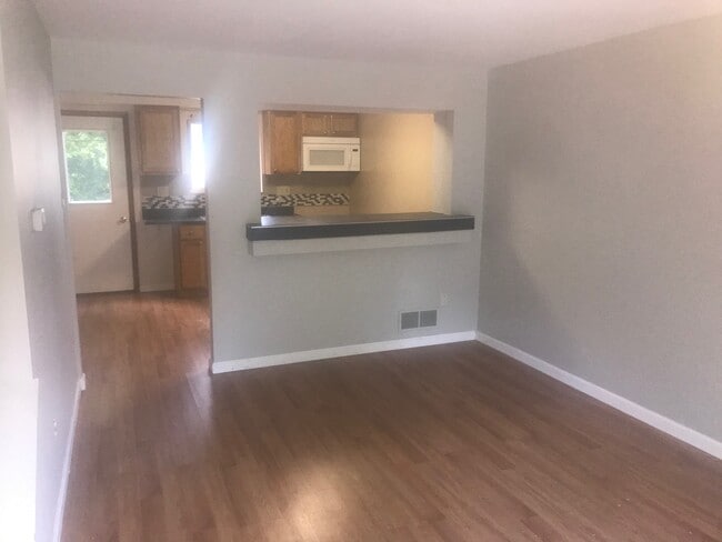 Photo - 738 Washington Ave