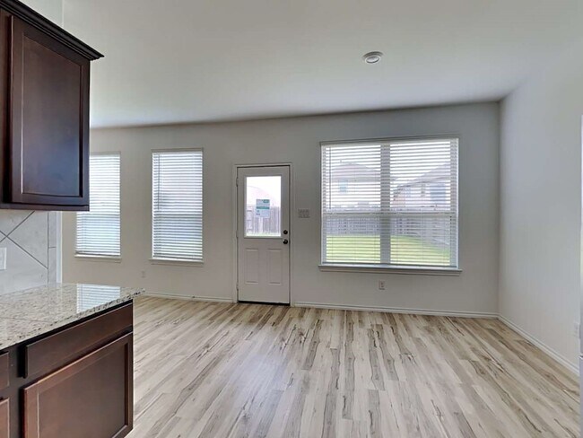 Photo - 23839 Via Camino Ln