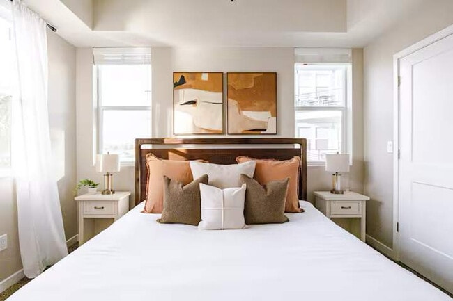 Photo - 375 Harbour Cove Dr Unit FL4-ID1228263P