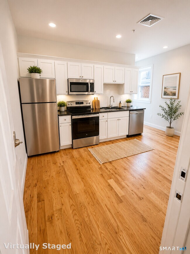 Photo - 157 Green St Unit 1D
