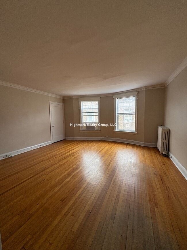 Photo - 907 Elmwood Ave Unidad N3