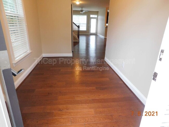 Photo - 8030 Upper Lake Dr