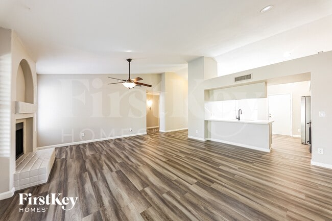 Photo - 19626 N 14th Pl